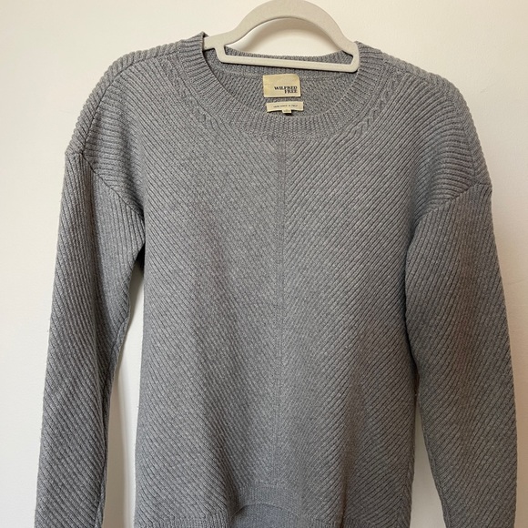 Aritzia Wilfred Free cable knit sweater, grey, size small - Picture 9 of 10